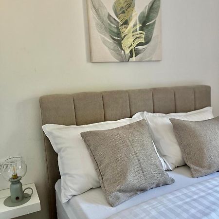 ביוגראד נה מורו Apartments Fortuna מראה חיצוני תמונה