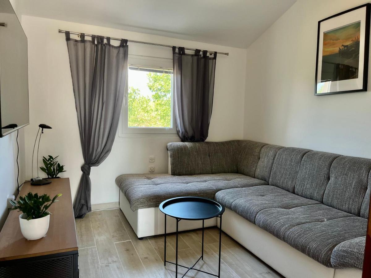 ביוגראד נה מורו Apartments Fortuna מראה חיצוני תמונה