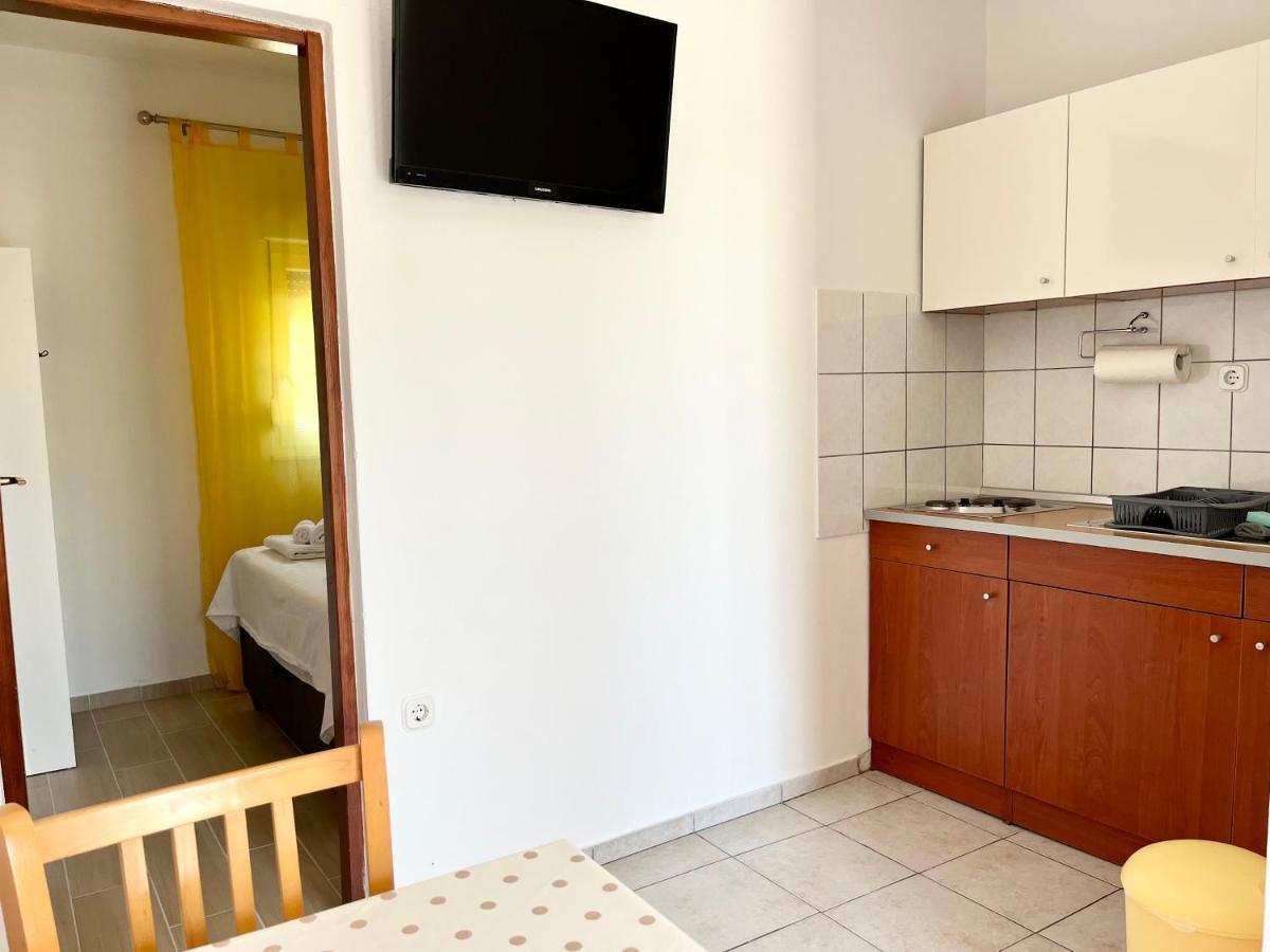 ביוגראד נה מורו Apartments Fortuna מראה חיצוני תמונה
